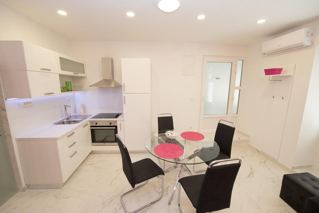 Apartment Dea II Split Buitenkant foto