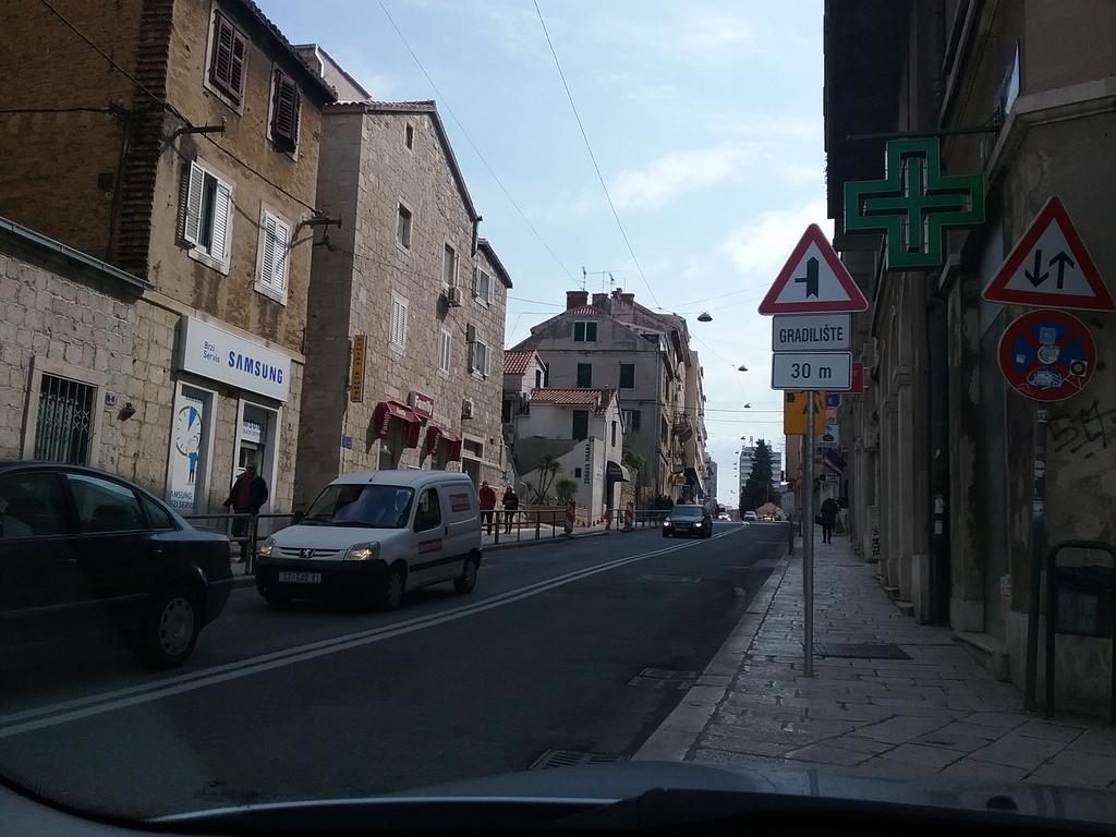 Apartment Dea II Split Buitenkant foto